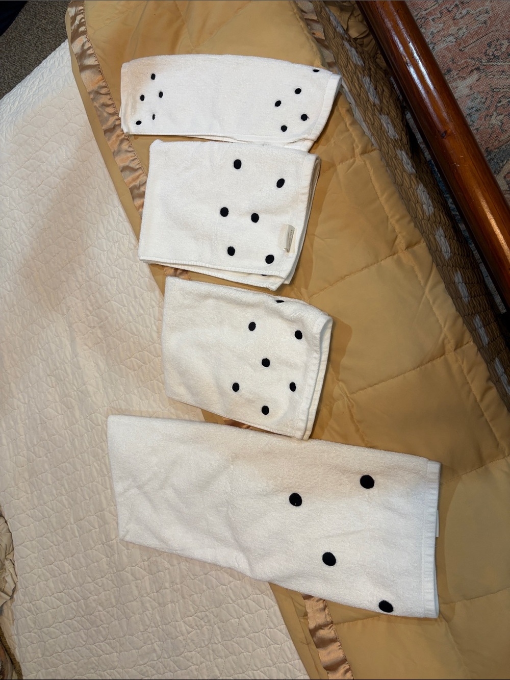 Kate Spade towel set